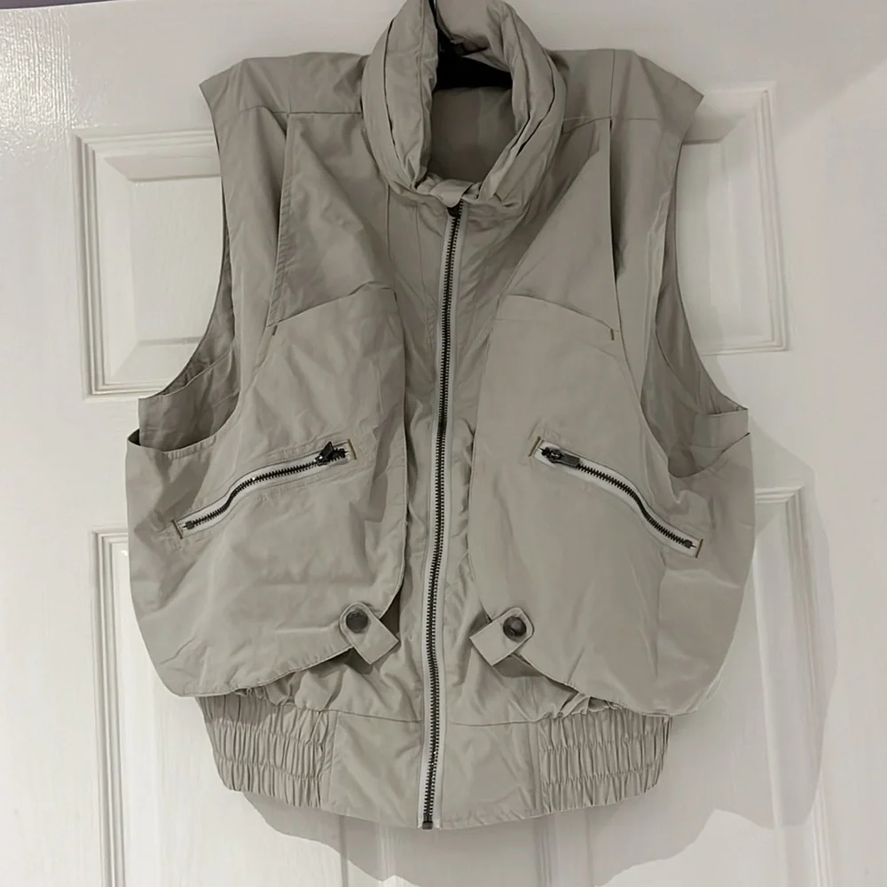 Free People Off The Grid Full Zip Hooded Vest Size S - Picture 3 of 4